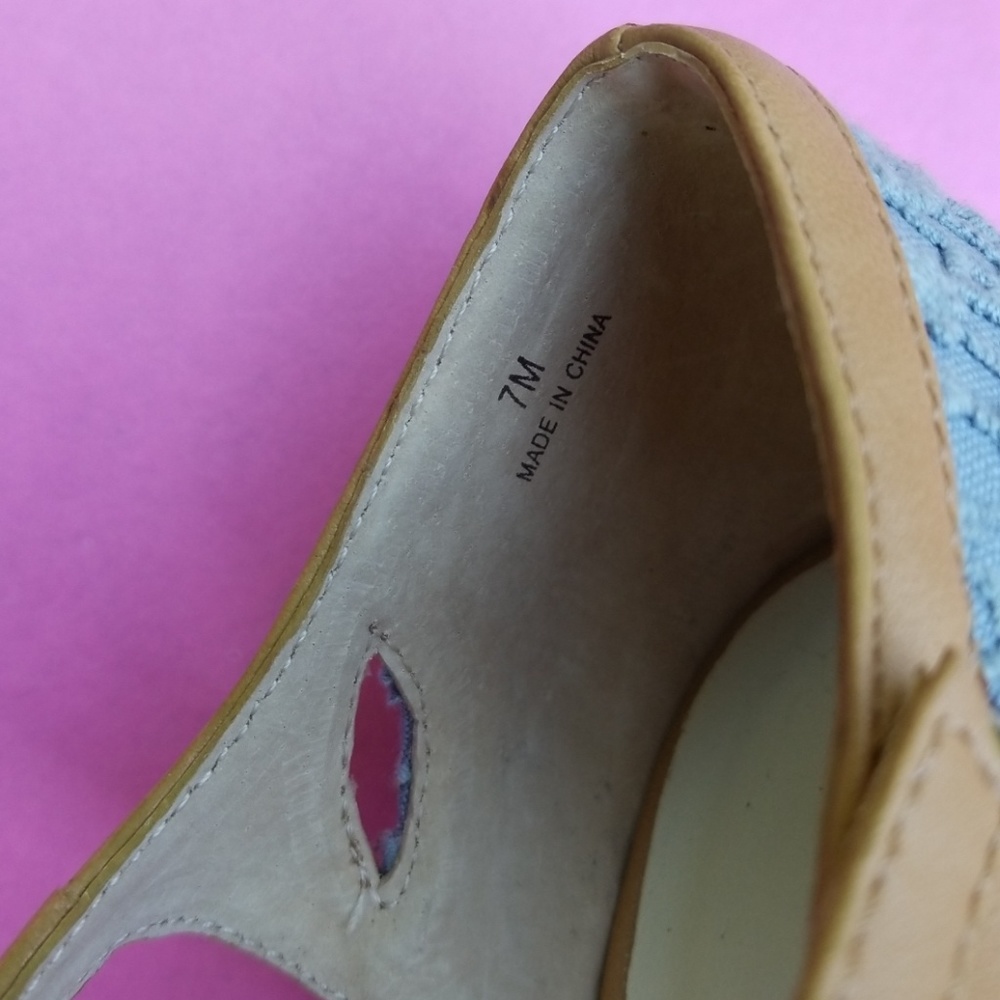 Heels - Picture 4 of 5